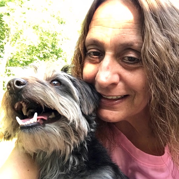 Meet your Posher, 💜 Sheila 💜 - Picture 8 of 8